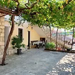 Santic By Interhome Apartament Čižići